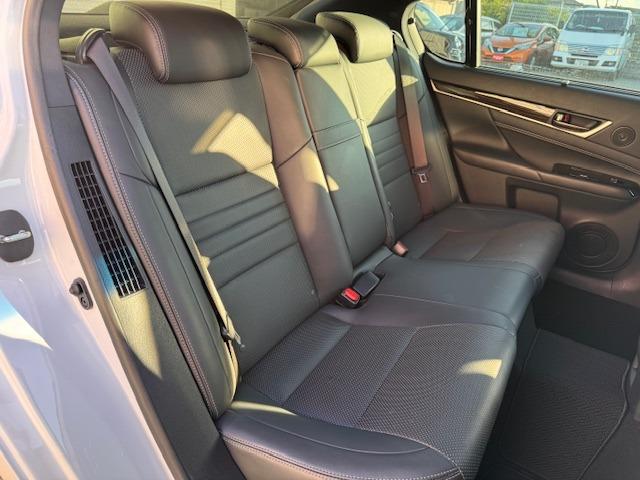 GS GS450h Fスポーツ /黒革エアシート/ナビTV/Bluetooth/後期/LED/バックカメラ/ETC/衝突軽減ブレーキ/クルーズコントロール/スマートキー(10枚目)