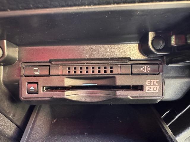 GS GS450h Fスポーツ /黒革エアシート/ナビTV/Bluetooth/後期/LED/バックカメラ/ETC/衝突軽減ブレーキ/クルーズコントロール/スマートキー(19枚目)