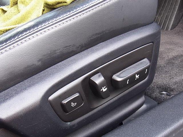 GS GS200t Iパッケージ /黒革エアシート/禁煙/ナビTV/Bluetooth/後期/LED/バックカメラ/ETC/衝突軽減ブレーキ/クルーズコントロール/車高調(15枚目)