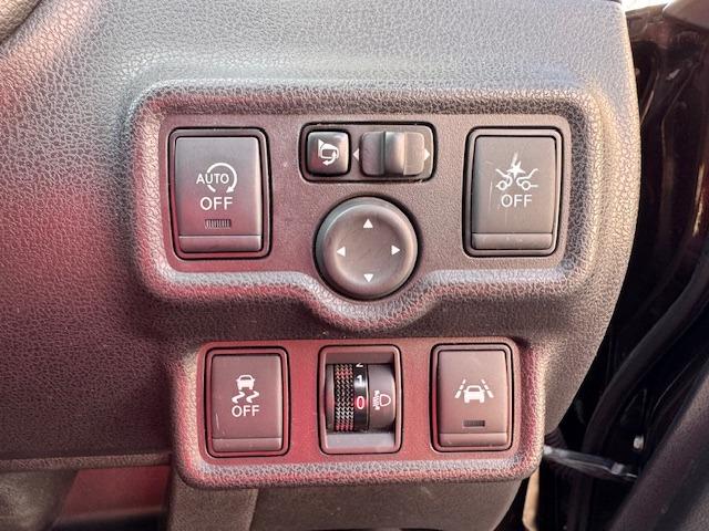 ノート X /禁煙/ナビTV/Bluetooth/後期/バックカメラ/ETC/衝突軽減ブレーキ/スマートキー/DVD再生/イモビライザー/オートライト(18枚目)