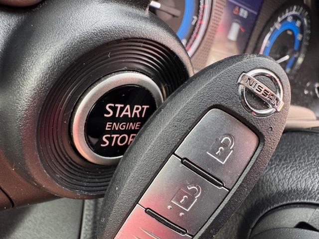 デイズ Ｘ　／禁煙／９型ナビＴＶ／Ｂｌｕｅｔｏｏｔｈ／バックカメラ／衝突軽減ブレーキ／スマートキー／ＤＶＤ再生／イモビライザー／オートライト／オートエアコン（12枚目）