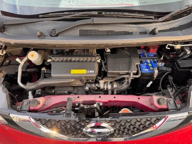 デイズ Ｘ　／禁煙／９型ナビＴＶ／Ｂｌｕｅｔｏｏｔｈ／バックカメラ／衝突軽減ブレーキ／スマートキー／ＤＶＤ再生／イモビライザー／オートライト／オートエアコン（17枚目）