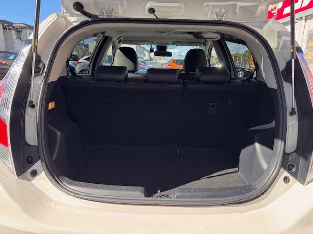 アクア Gブラックソフトレザーセレクション 専用シート/スマートキー/禁煙/ナビTV/Bluetooth/バックカメラ/ETC/衝突軽減ブレーキ/前席シートヒーター/クルーズコントロール(14枚目)