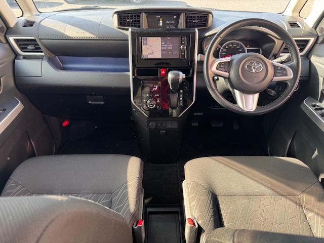 ルーミー カスタムＧ－Ｔ　両側電動スライド／禁煙／ナビＴＶ／Ｂｌｕｅｔｏｏｔｈ／ＬＥＤ／バックカメラ／ＥＴＣ／衝突軽減ブレーキ／前席シートヒータ／スマートキー／プッシュＳＴ／クルーズコントロール（8枚目）