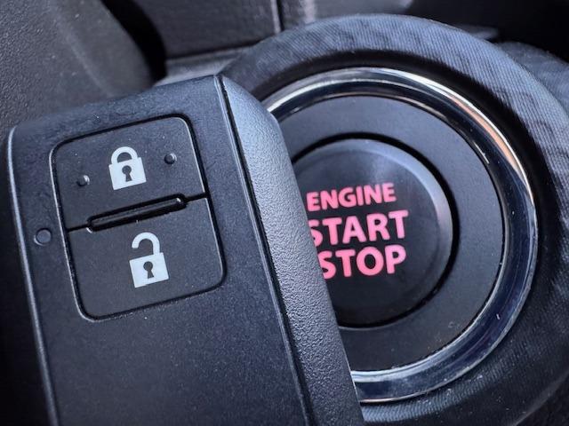 クロスビー ハイブリッドMZ ツートンブラックインテリアP/黒半革/禁煙/LED/ETC/衝突軽減ブレーキ/前席シートヒーター/レーダークルーズ/スマートキー(12枚目)