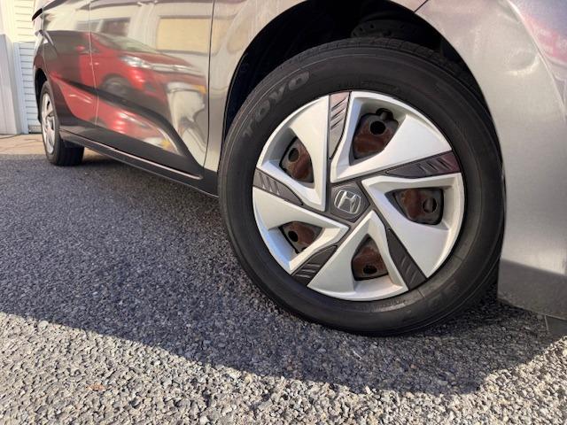 【タイヤについて】アルミホイールや、新品タイヤ、スタッドレスタイヤご相談承ります。