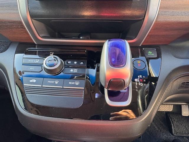 動かないお車や車検切れのお車のご相談も承ります。是非ご相談ください。