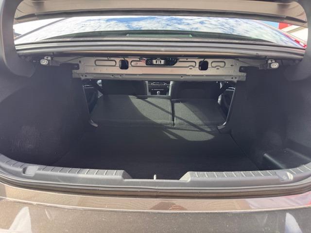 MAZDA3セダン XD Lパッケージ /黒革/禁煙/ナビTV/Bluetooth/LED/全周囲カメラ/ETC/衝突軽減ブレーキ/前席シートヒーター/レーダークルーズ(15枚目)