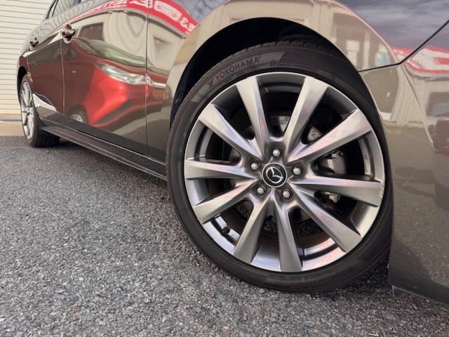 MAZDA3セダン XD Lパッケージ /黒革/禁煙/ナビTV/Bluetooth/LED/全周囲カメラ/ETC/衝突軽減ブレーキ/前席シートヒーター/レーダークルーズ(16枚目)