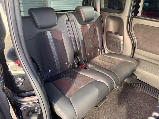 N-BOXカスタム Lターボ スタイル+ブラック /両側電動スライド/黒半革/禁煙/ナビTV/Bluetooth/後期/LED/バックカメラ/ETC/衝突軽減ブレーキ/前席シートヒーター(10枚目)