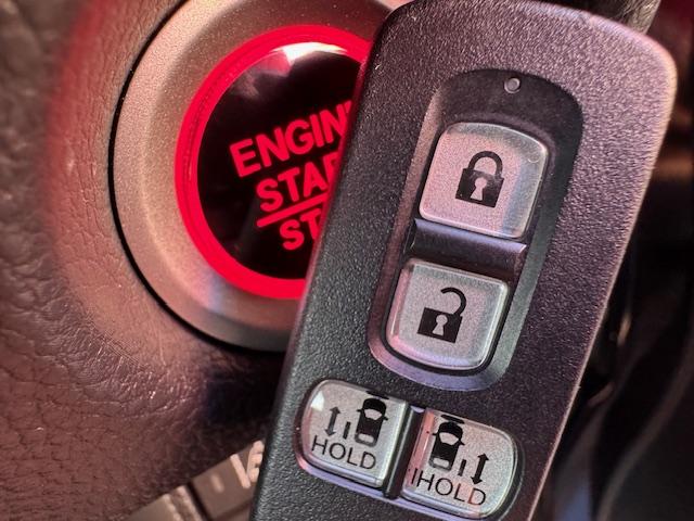 N-BOXカスタム Lターボ スタイル+ブラック /両側電動スライド/黒半革/禁煙/ナビTV/Bluetooth/後期/LED/バックカメラ/ETC/衝突軽減ブレーキ/前席シートヒーター(12枚目)