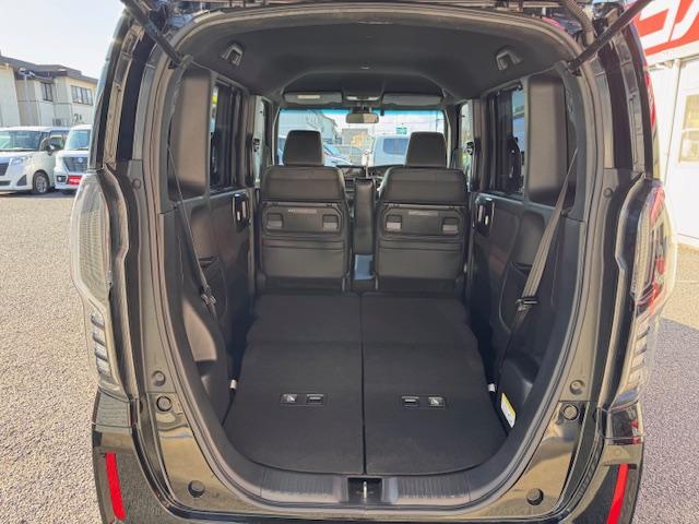 N-BOXカスタム Lターボ スタイル+ブラック /両側電動スライド/黒半革/禁煙/ナビTV/Bluetooth/後期/LED/バックカメラ/ETC/衝突軽減ブレーキ/前席シートヒーター(15枚目)