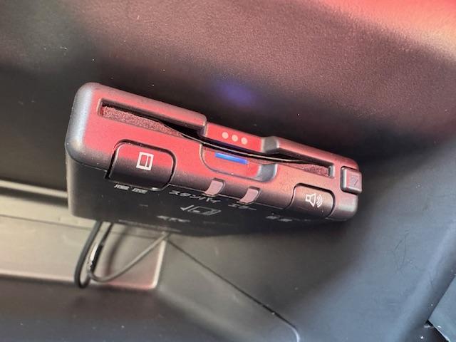 N-BOXカスタム Lターボ スタイル+ブラック /両側電動スライド/黒半革/禁煙/ナビTV/Bluetooth/後期/LED/バックカメラ/ETC/衝突軽減ブレーキ/前席シートヒーター(18枚目)