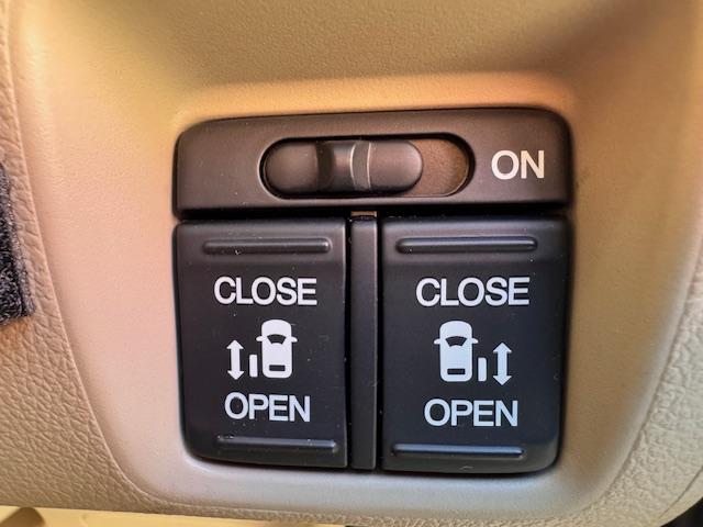 N-BOX+ G・ターボパッケージ 4WD/両側電動スライド/ナビTV/Bluetooth/バックカメラ/HID/レーダークルーズコントロール/オートライト/スマートキー/プッシュスタート/(18枚目)