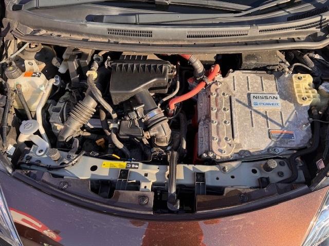ノート ｅ－パワー　Ｘ　禁煙／ナビＴＶ／後期／ＬＥＤ／全周囲カメラ／障害物センサ／衝突軽減ブレーキ／オートライト／スマートキー／プッシュスタート／（17枚目）
