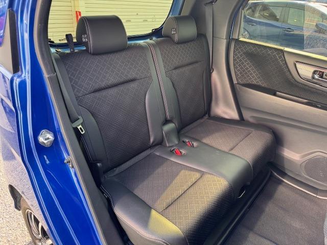 N-WGNカスタム G・Lパッケージ /黒半革/禁煙/ディスプレイオーディオ/TV/バックカメラ/HID/ドライブレコーダー/ETC/衝突軽減ブレーキ/レーダークルーズ(10枚目)