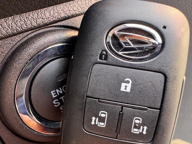 ムーヴキャンバス ストライプスG ツートン/両側電動スライド/禁煙/10型ナビTV/Bluetooth/LED/バックカメラ/ドライブレコーダー/ETC/衝突軽減ブレーキ/障害物センサ/前席シートヒータ/(12枚目)