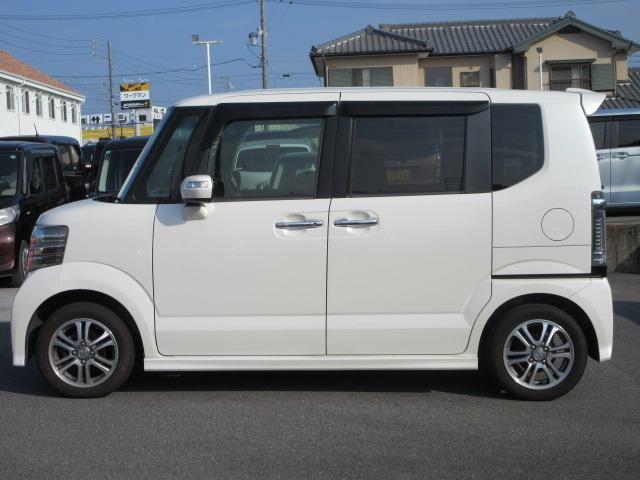 Ｎ－ＢＯＸカスタム Ｇ　ＳＳパッケージ　／両側電動スライド／ナビＴＶ／Ｂｌｕｅｔｏｏｔｈ／バックカメラ／ＨＩＤ／スマートキー／イモビライザー／オートライト／オートエアコン（22枚目）
