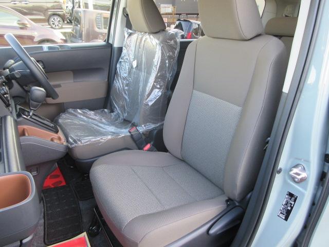 シエンタ ハイブリッドG 登録済未使用車/8型ナビ/両側電動スライド/Bluetooth/LED/ETC/衝突軽減ブレーキ/レーダークルーズ/スマートキー(9枚目)