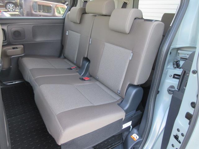 シエンタ ハイブリッドG 登録済未使用車/8型ナビ/両側電動スライド/Bluetooth/LED/ETC/衝突軽減ブレーキ/レーダークルーズ/スマートキー(10枚目)