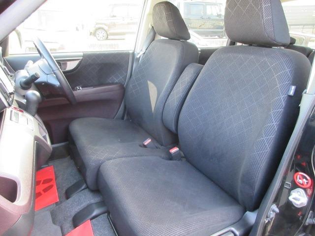 N-ONE プレミアム・Lパッケージ ナビTV/バックカメラ/HID/DVD再生/スマートキー/プッシュスタート/アイドリングストップ/オートライト/オートエアコン/(9枚目)