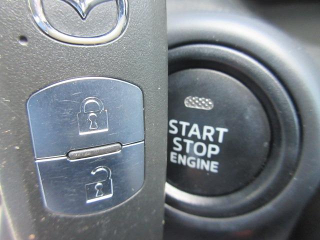 デミオ 13S Lパッケージ /半革/禁煙/ナビ/Bluetooth/LED/衝突軽減ブレーキ/スマートキー/イモビライザー/オートライト/オートエアコン(12枚目)