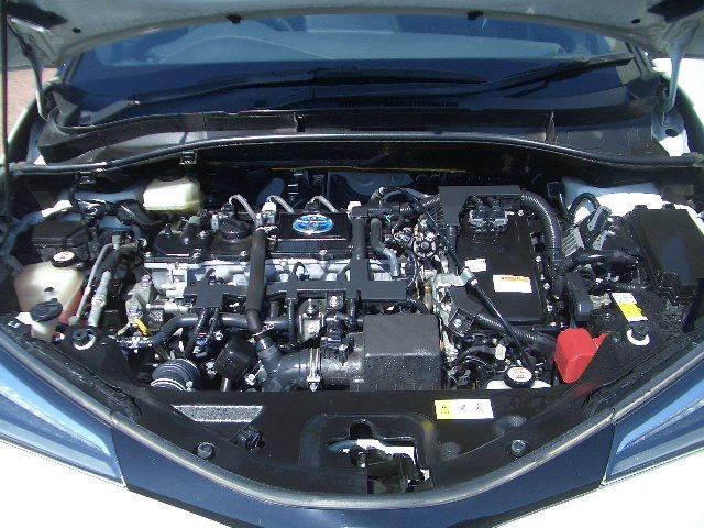 Ｃ－ＨＲ Ｇ　モード　ネロ　禁煙／９型ナビＴＶ／Ｂｌｕｅｔｏｏｔｈ／ＬＥＤ／バックカメラ／ＥＴＣ／衝突軽減ブレーキ／前席シートヒーター／レーダークルーズ／スマートキー（17枚目）
