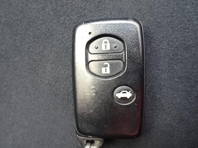 ８６ ＧＴ　ＥＴＣ／スマートキー／イモビライザー／オートエアコン／オートライト／ＡＢＳ／横滑り防止装置／電動格納ミラー／プライバシーガラス（12枚目）