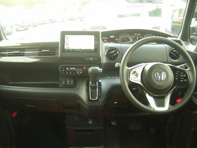 N-BOXカスタム G・Lホンダセンシング 両側電動スライド/禁煙/ナビTV/Bluetooth/LED/バックカメラ/ETC/衝突軽減ブレーキ/前席シートヒーター/レーダークルーズ(8枚目)