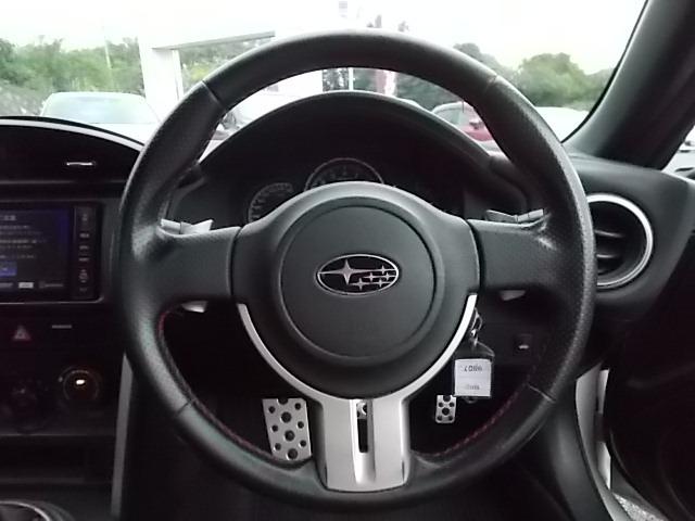 BRZ R /禁煙/ナビTV/Bluetooth/バックカメラ/HID/ドライブレコーダー/ETC/DVD再生/イモビライザー/純正17AW(18枚目)