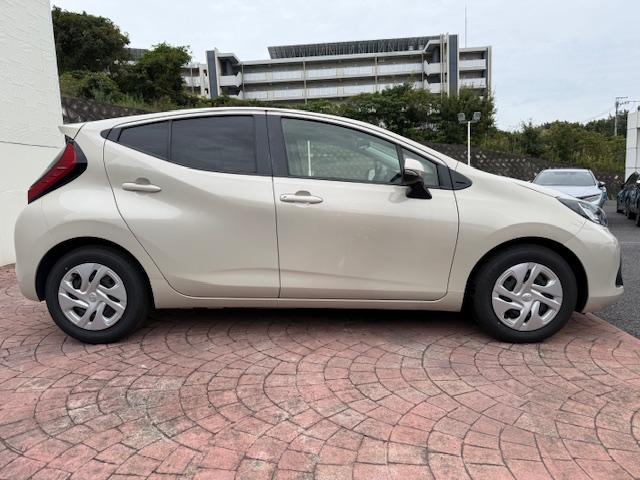 アクア X /ディスプレイオーディオ/Bluetooth/LED/バックカメラ/ETC/衝突軽減ブレーキ/レーダークルーズ/スマートキー(26枚目)