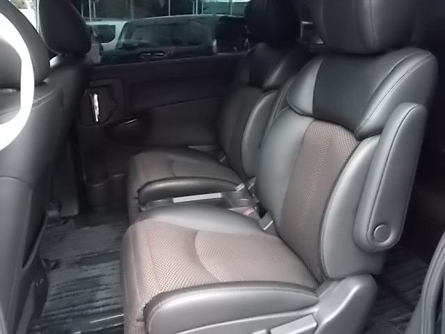 エルグランド ２５０ハイウェイスターアーバンクロム　／フリップモニター／ナビＴＶ／両側電動スライド／黒半革／禁煙／全周囲カメラ／ＨＩＤ／ドライブレコーダー／ＥＴＣ／スマートキー／ＤＶＤ再生（10枚目）