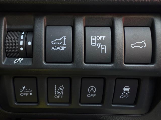 レガシィアウトバック リミテッド 4WD/黒本革シート/禁煙/8型ナビ/Bluetooth/バックカメラ/HID/ETC/電動リアゲート/全席シートヒータ/衝突軽減ブレーキ/障害物センサ/オートハイビーム/前席電動シート(15枚目)