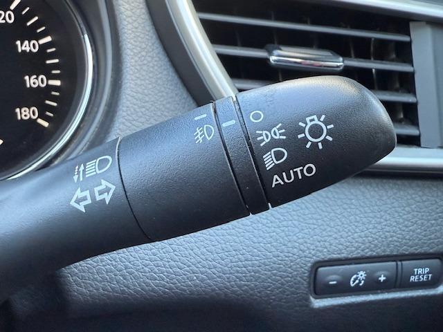 エクストレイル ２０Ｘ　エマージェンシーブレーキパッケージ　４ＷＤ／禁煙／ナビＴＶ／Ｂｌｕｅｔｏｏｔｈ／１オーナー／バックカメラ／ＨＩＤ／ＥＴＣ／衝突軽減ブレーキ／スマートキー／イモビライザー（20枚目）