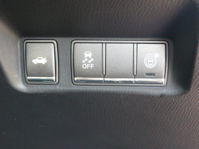 動かないお車や車検切れのお車のご相談も承ります。是非ご相談ください。