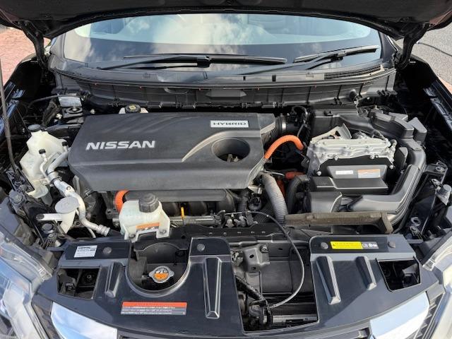 エクストレイル ２０Ｘ　ハイブリッド　エマージェンシーブレーキＰ　４ＷＤ／禁煙／ナビ／後期／ＬＥＤ／全周囲カメラ／ＥＴＣ／電動リアゲート／衝突軽減ブレーキ／全席シートヒータ／オートハイビーム／（17枚目）