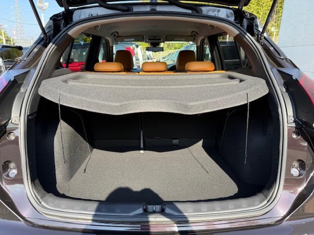 �y�����ԕی��㗝�X�z�o���ƒm���L�x�ȃX�^�b�t�������ԕی��̕ۏؓ��e������Ă��܂��B