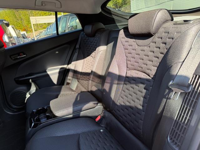 プリウスＰＨＶ Ｓナビパッケージ　禁煙／１１．６型ナビＴＶ／Ｂｌｕｅｔｏｏｔｈ／ＬＥＤ／バックカメラ／ドライブレコーダー／ＥＴＣ／衝突軽減ブレーキ／前席シートヒータ／オートハイビーム／障害物センサ／（10枚目）