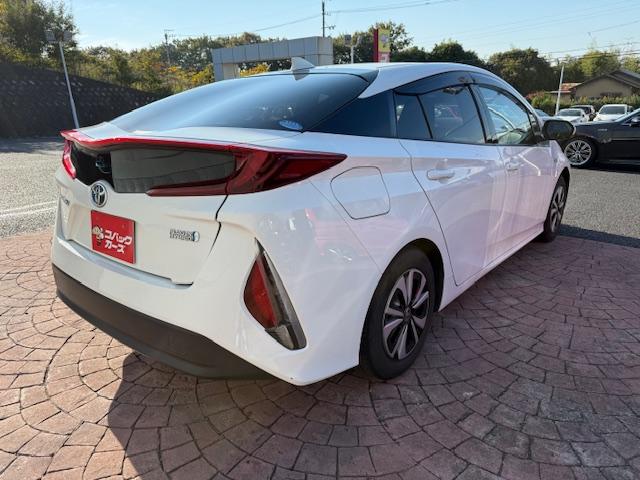 プリウスＰＨＶ Ｓナビパッケージ　禁煙／１１．６型ナビＴＶ／Ｂｌｕｅｔｏｏｔｈ／ＬＥＤ／バックカメラ／ドライブレコーダー／ＥＴＣ／衝突軽減ブレーキ／前席シートヒータ／オートハイビーム／障害物センサ／（27枚目）