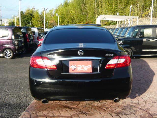 フーガ ２５０ＧＴ　黒革エアシート／禁煙／ナビＴＶ／Ｂｌｕｅｔｏｏｔｈ／サイド＆バックカメラ／ＨＩＤ／ＥＴＣ／障害物センサ／前席電動シート／クルーズコントロール／（13枚目）