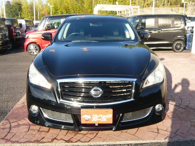 フーガ ２５０ＧＴ　黒革エアシート／禁煙／ナビＴＶ／Ｂｌｕｅｔｏｏｔｈ／サイド＆バックカメラ／ＨＩＤ／ＥＴＣ／障害物センサ／前席電動シート／クルーズコントロール／（24枚目）