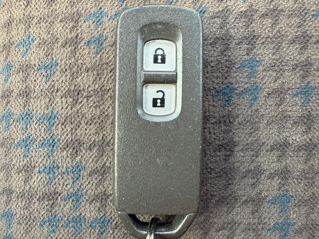 N-ONE スタンダード・L ツートン/ナビTV/Bluetooth/バックカメラ/HID/ドライブレコーダー/ETC/スマートキー/DVD再生/イモビライザー(12枚目)