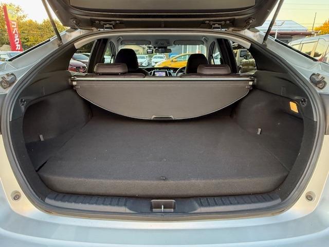プリウスＰＨＶ Ａ　／禁煙／１１．６型ナビＴＶ／Ｂｌｕｅｔｏｏｔｈ／ＬＥＤ／バックカメラ／ドライブレコーダー／ＥＴＣ／衝突軽減ブレーキ／前席シートヒーター（14枚目）