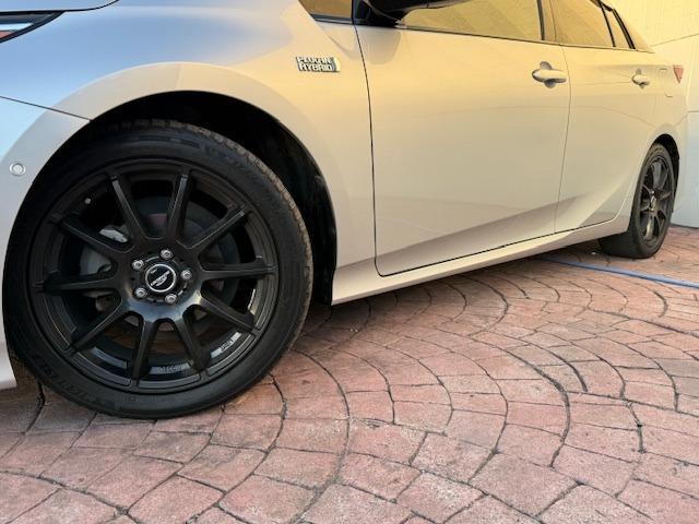 プリウスＰＨＶ Ａ　／禁煙／１１．６型ナビＴＶ／Ｂｌｕｅｔｏｏｔｈ／ＬＥＤ／バックカメラ／ドライブレコーダー／ＥＴＣ／衝突軽減ブレーキ／前席シートヒーター（16枚目）