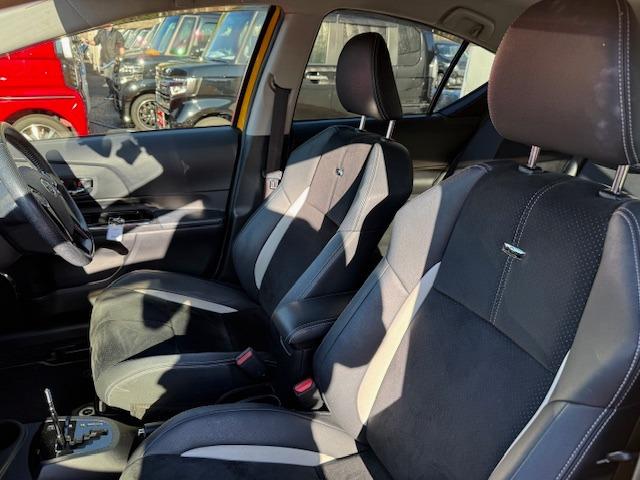 アクア Ｇ　Ｇ’ｓ　／黒半革／禁煙／ナビＴＶ／Ｂｌｕｅｔｏｏｔｈ／ＬＥＤ／バックカメラ／スマートキー／ＤＶＤ再生／イモビライザー／オートライト／オートエアコン（9枚目）