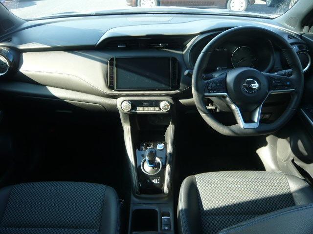 キックス X /黒半革/禁煙/9型ナビTV/1オーナー/LED/全周囲カメラ/ドライブレコーダー/ETC/衝突軽減ブレーキ/スマートキー/DVD再生(8枚目)