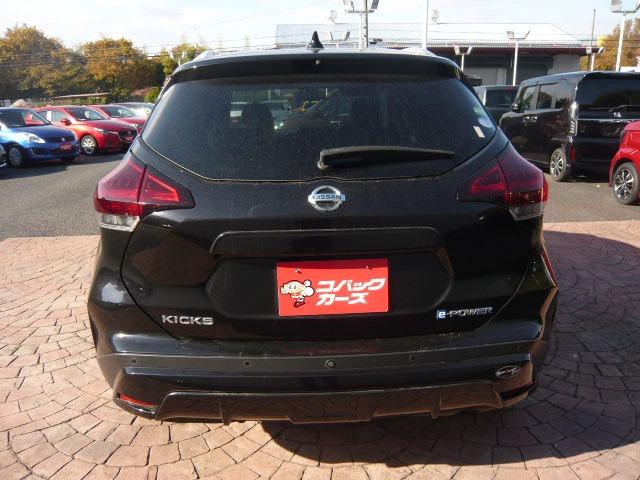 キックス X /黒半革/禁煙/9型ナビTV/1オーナー/LED/全周囲カメラ/ドライブレコーダー/ETC/衝突軽減ブレーキ/スマートキー/DVD再生(13枚目)
