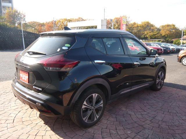 キックス X /黒半革/禁煙/9型ナビTV/1オーナー/LED/全周囲カメラ/ドライブレコーダー/ETC/衝突軽減ブレーキ/スマートキー/DVD再生(27枚目)