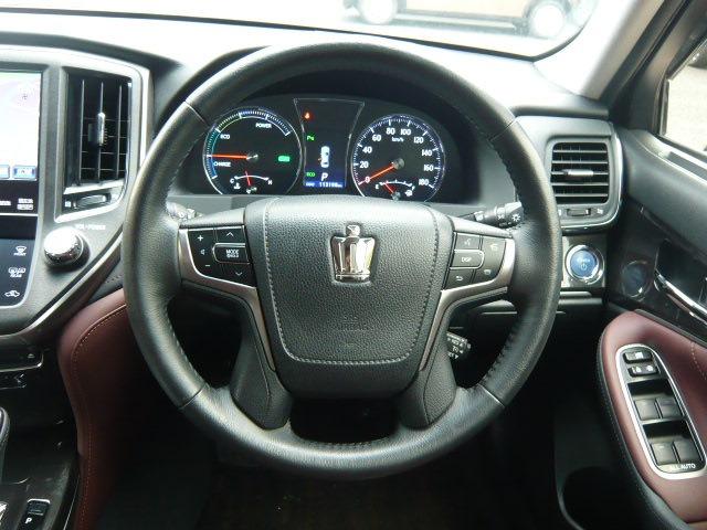 クラウンハイブリッド アスリートS /8型ナビTV/Bluetooth/バックカメラ/HID/ドライブレコーダー/ETC/衝突軽減ブレーキ/前席シートヒーター/クルーズコントロール(19枚目)