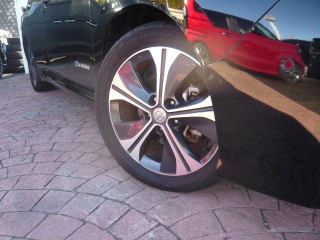 �y�^�C���ɂ��āz�A���~�z�C�[����A�V�i�^�C���A�X�^�b�h���X�^�C�������k����܂��B